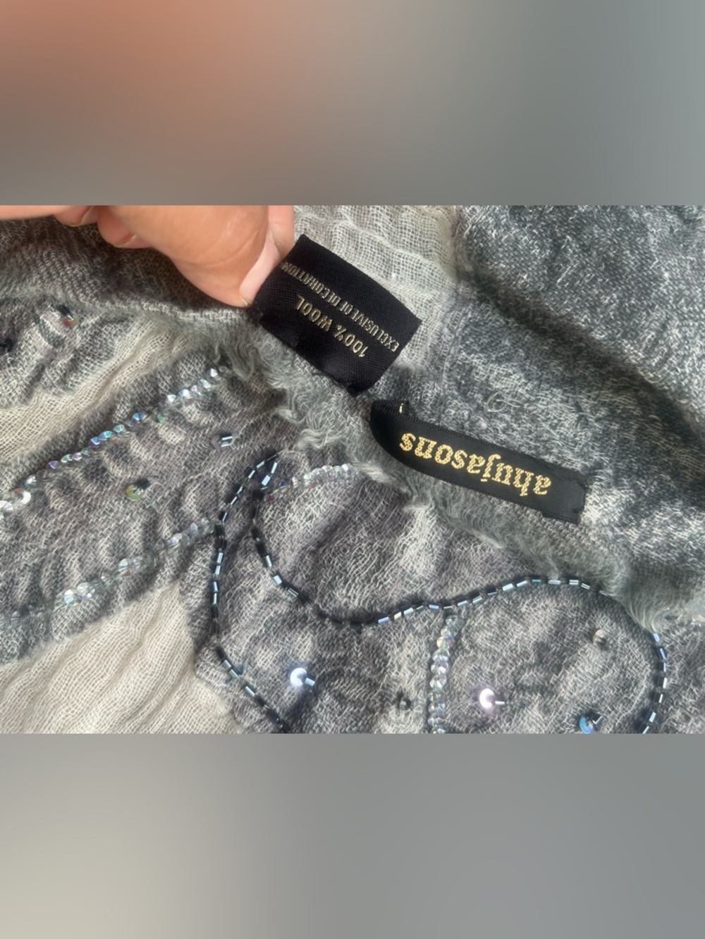 Ahujasons Gray & Cream Beaded Paisley Shawl Wrap - Picture 3 of 7